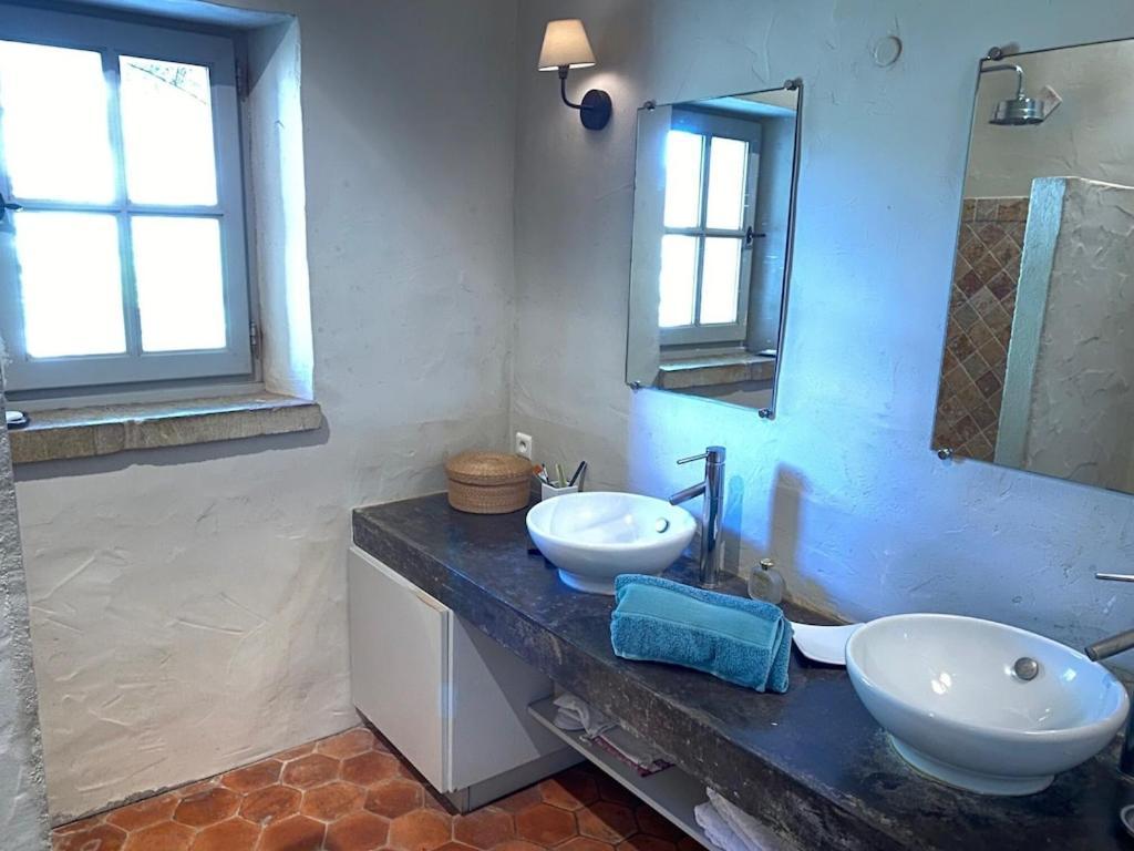 In Gordes, Facing The Entire Luberon Park A Beautiful 5 Bedrooms House מראה חיצוני תמונה